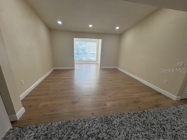 Image 10 of 24 For 9481 Highland Oak Drive 306