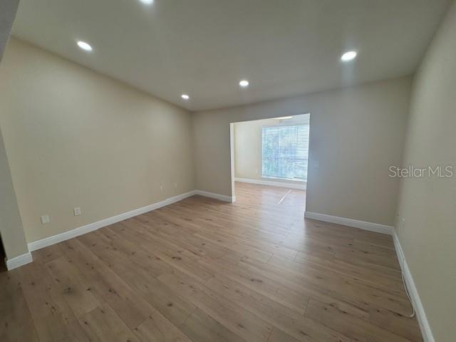 Image 13 of 24 For 9481 Highland Oak Drive 306