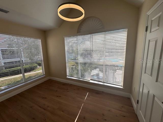 Image 17 of 24 For 9481 Highland Oak Drive 306