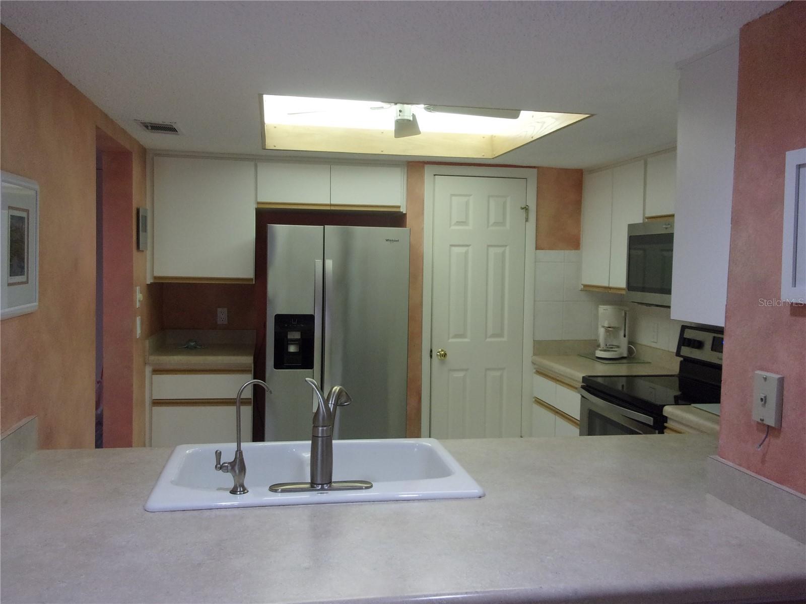 Image 16 of 43 For 332 Mariner Drive