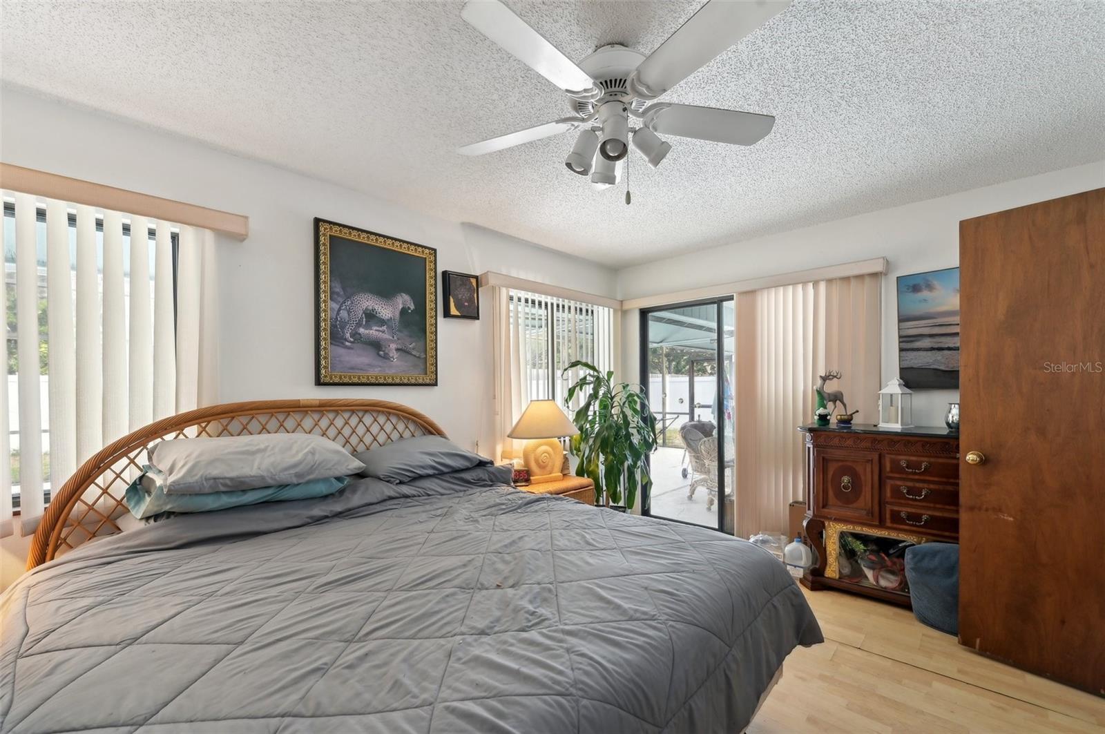 Image 23 of 34 For 3093 Woodpine Circle