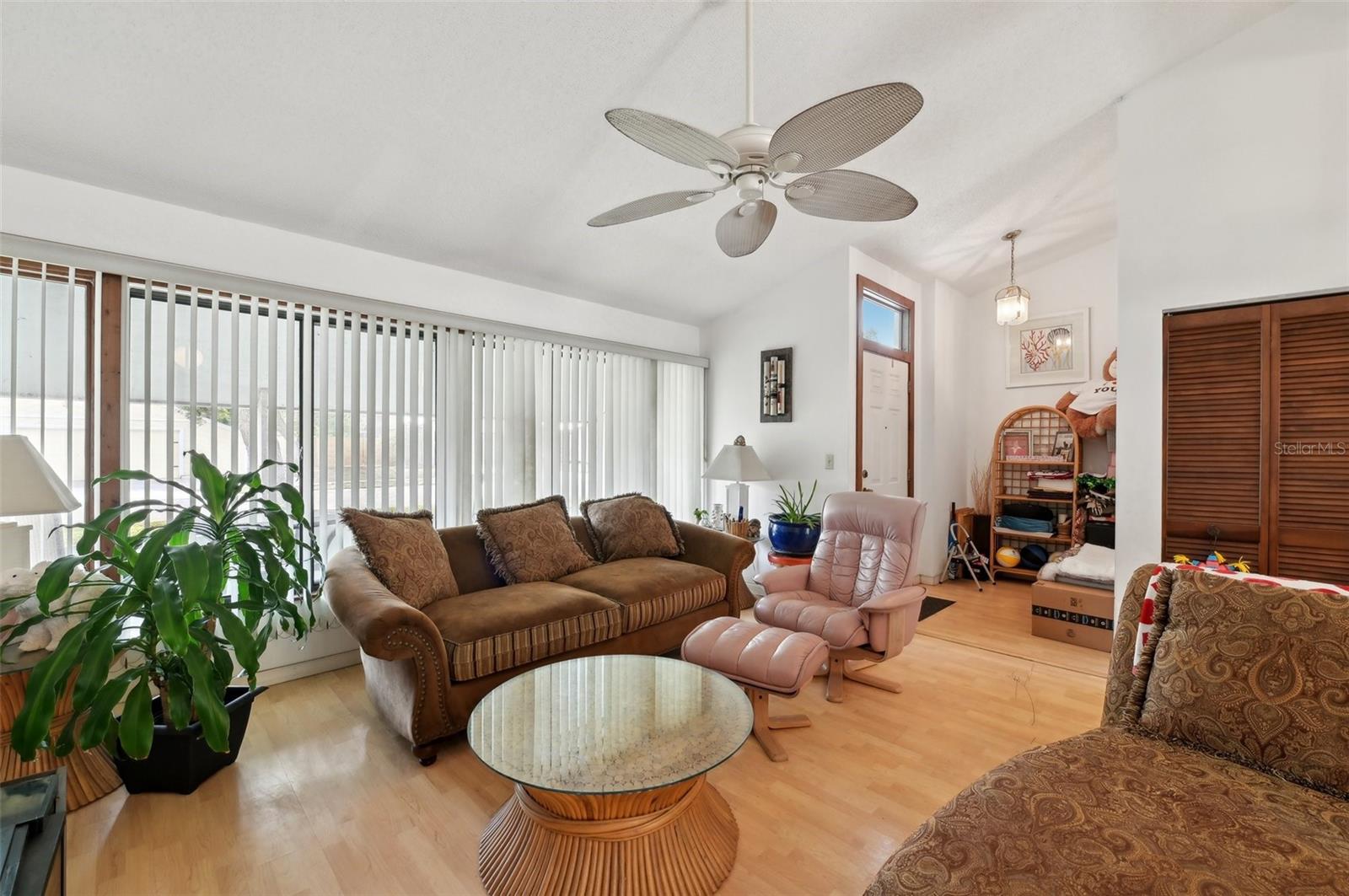 Image 5 of 34 For 3093 Woodpine Circle