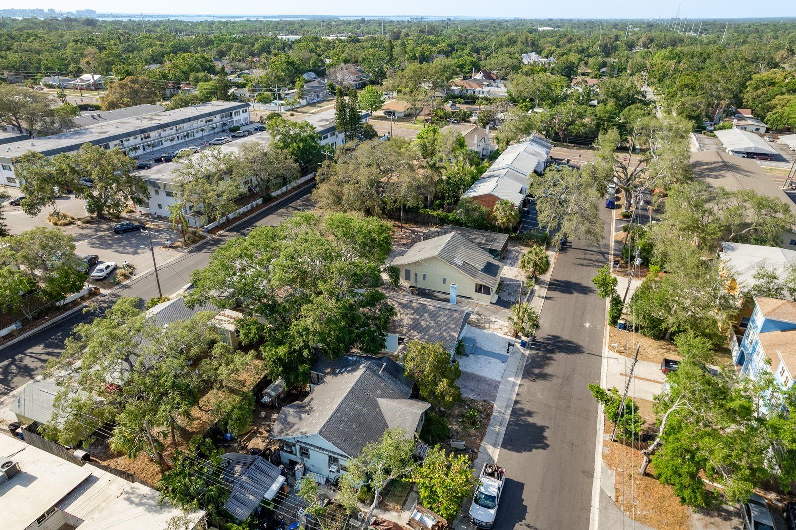 Listing photo id 36 for 110 Kenwood Avenue