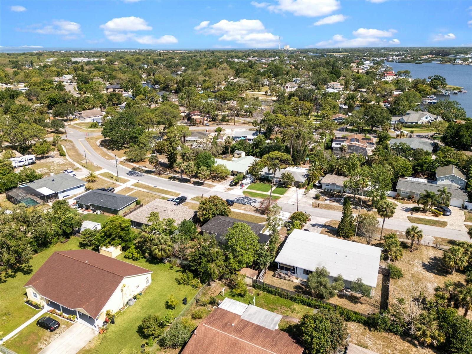 Image 31 of 38 For 660 Palm Avenue