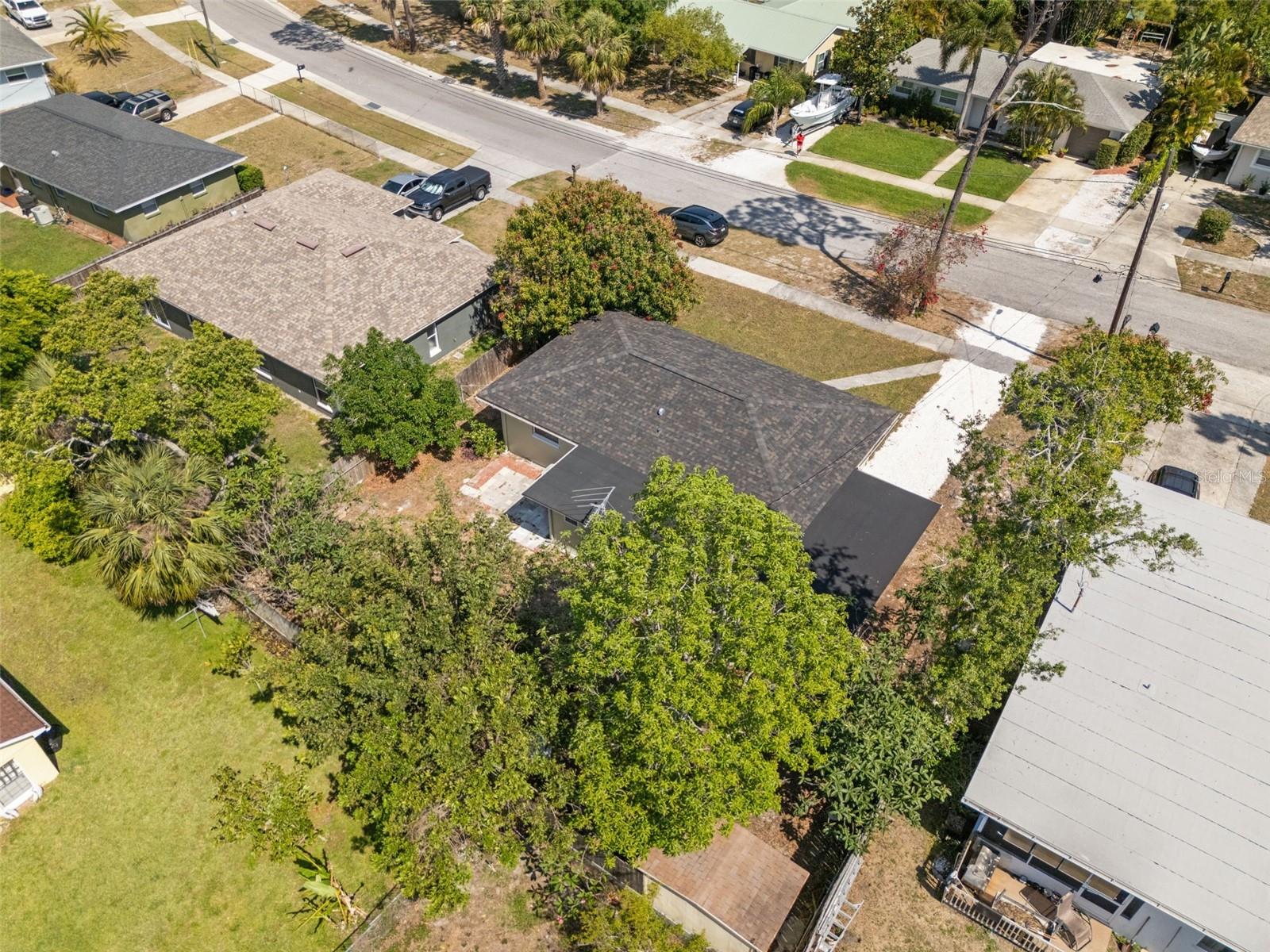 Image 36 of 38 For 660 Palm Avenue