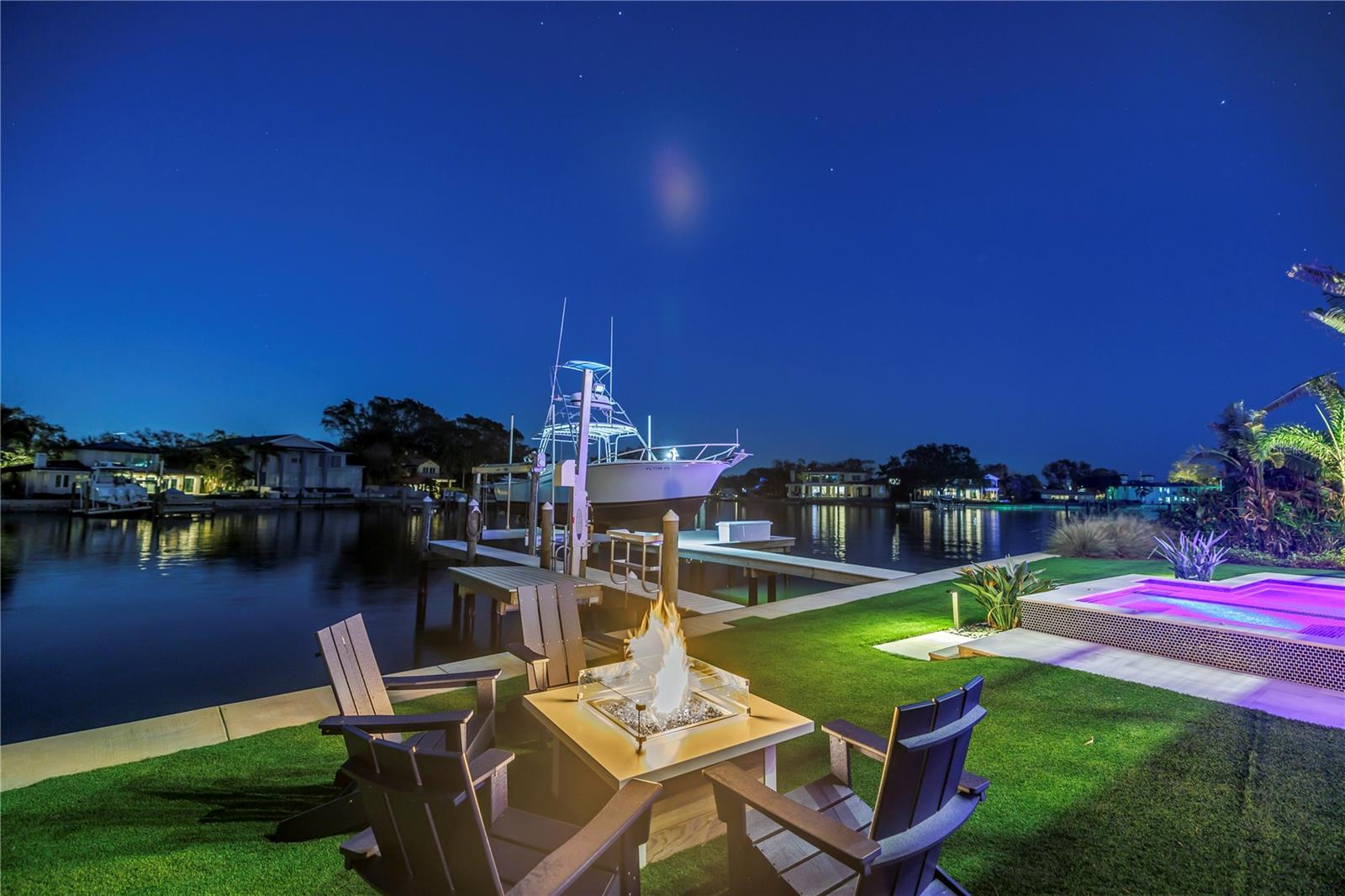 Image 77 of 87 For 721 Brightwaters Boulevard Ne