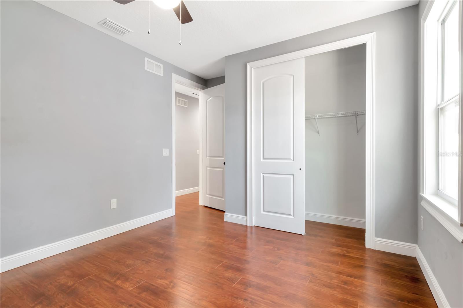Image 14 of 38 For 212 Floribraska Avenue