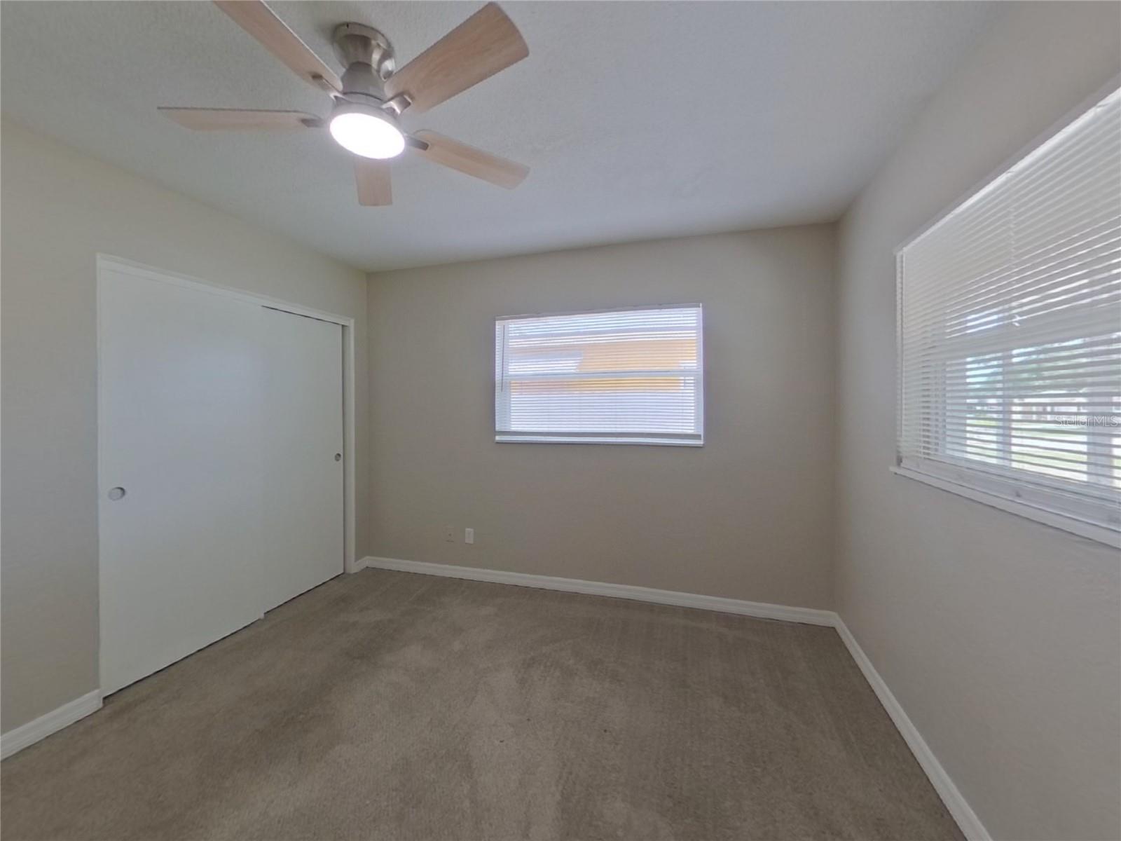Image 8 of 16 For 3327 Kingston Street N