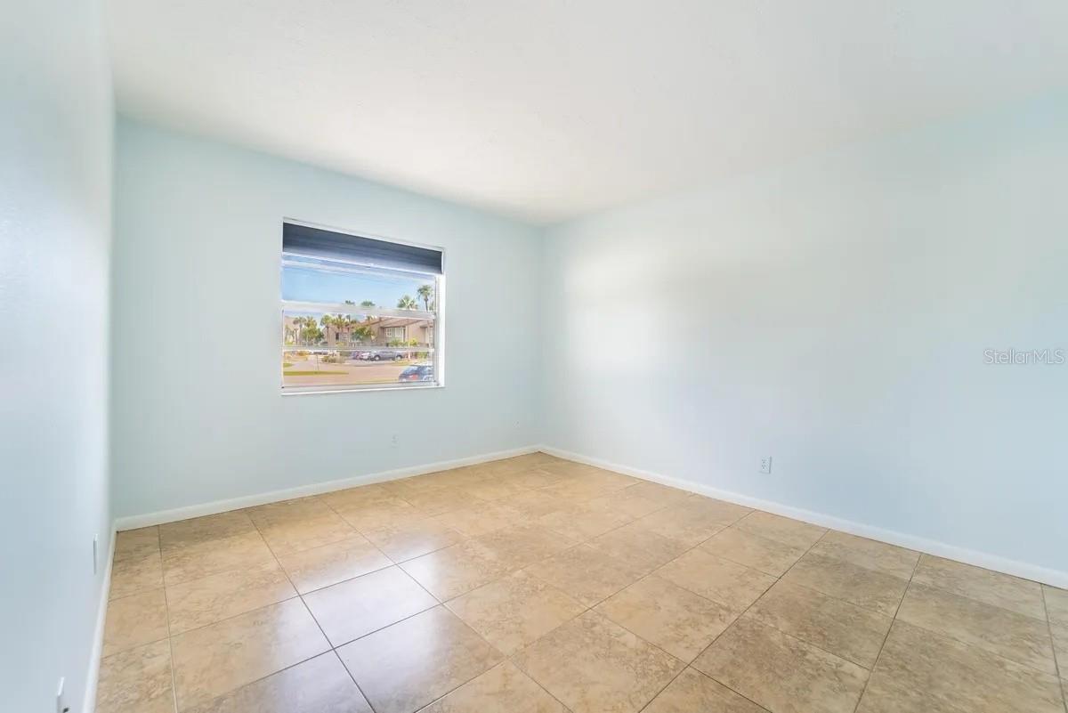 Image 15 of 18 For 1021 Apollo Beach Boulevard 6