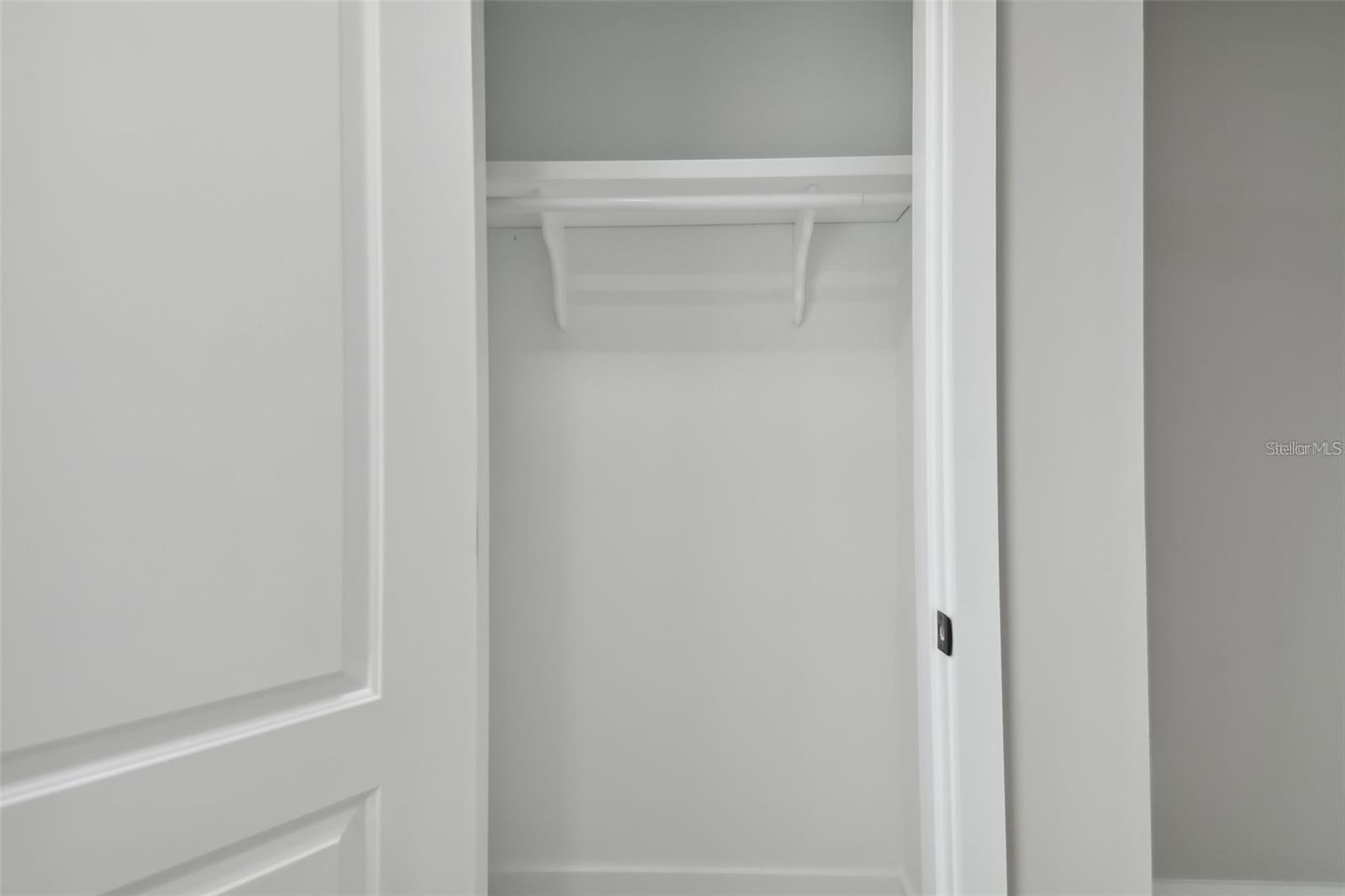 Image 15 of 27 For 2931 5th Avenue S
