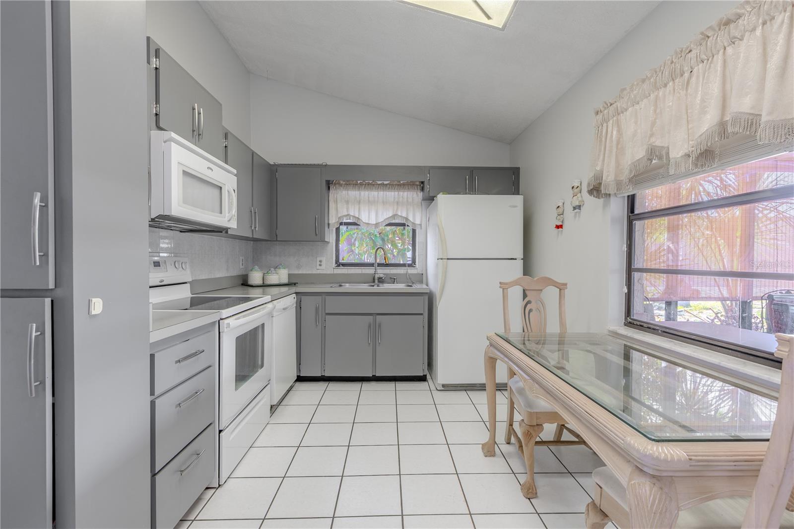 Image 10 of 39 For 1034 Mandarin Drive
