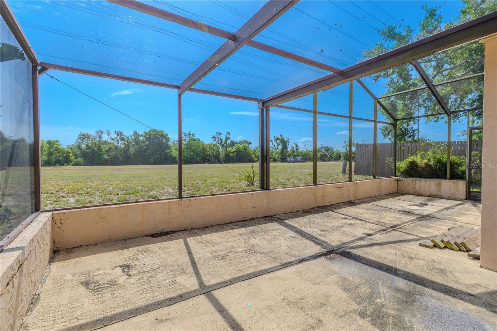 Image 21 of 39 For 1034 Mandarin Drive