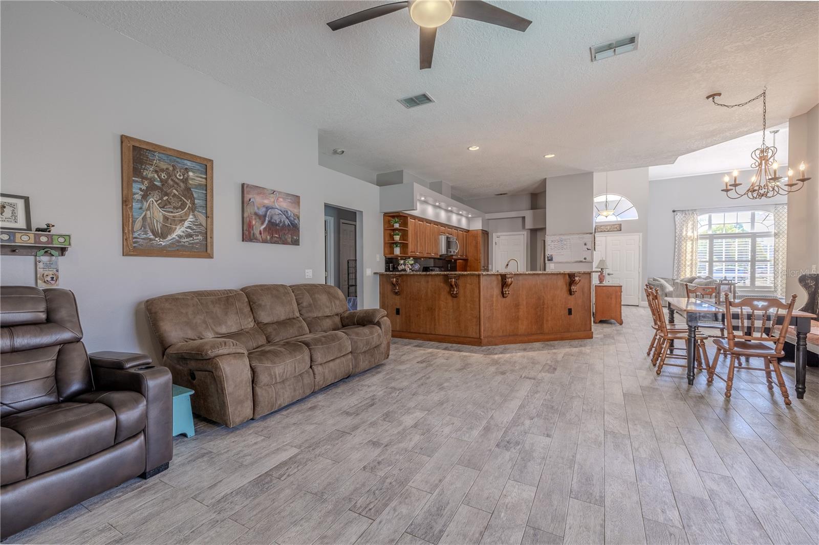 Image 23 of 53 For 4951 Musselshell Drive
