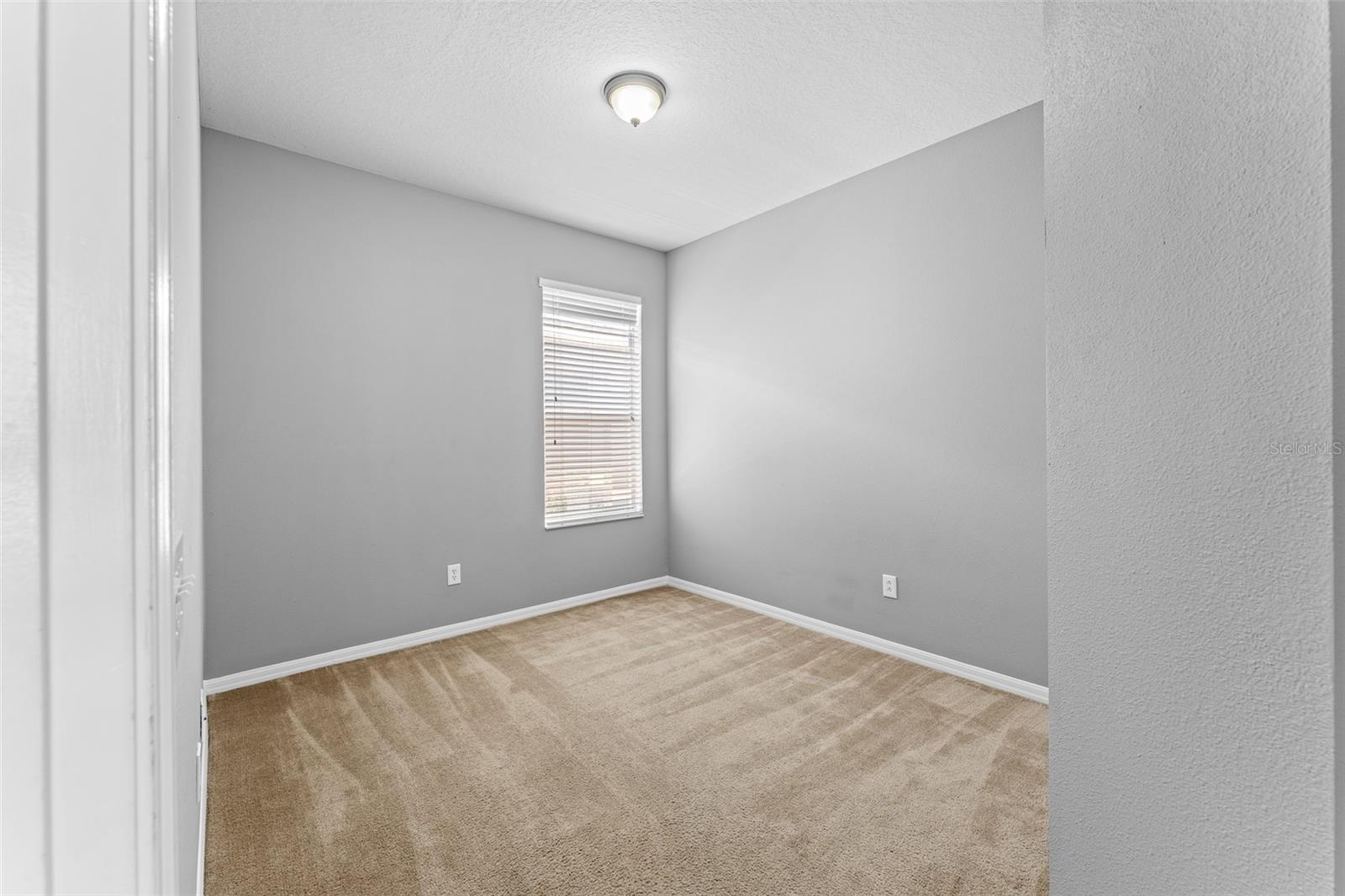Image 11 of 55 For 8420 Deer Chase Drive