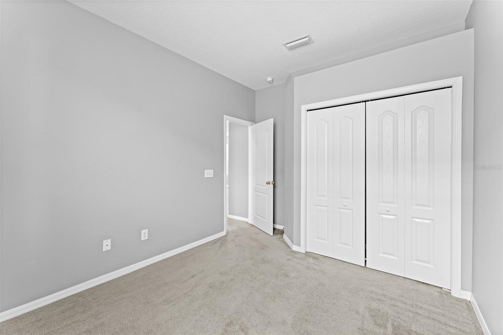 Image 14 of 55 For 8420 Deer Chase Drive