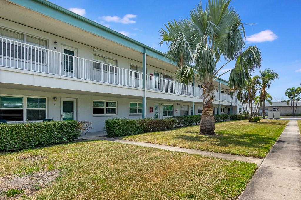 Image 2 of 30 For 5267 81st Street N 8