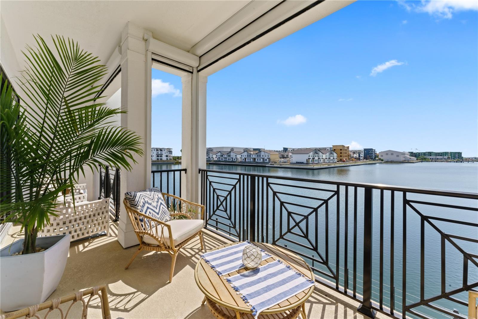 Image 4 of 47 For 5351 Bridge Street 27