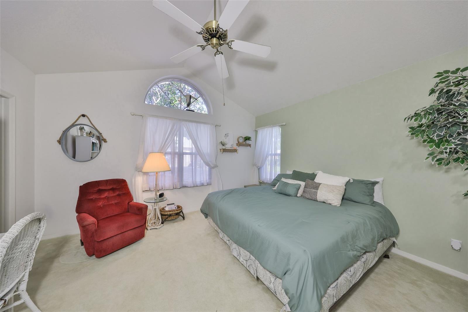 Image 15 of 42 For 1140 Golfview Woods Drive 1140