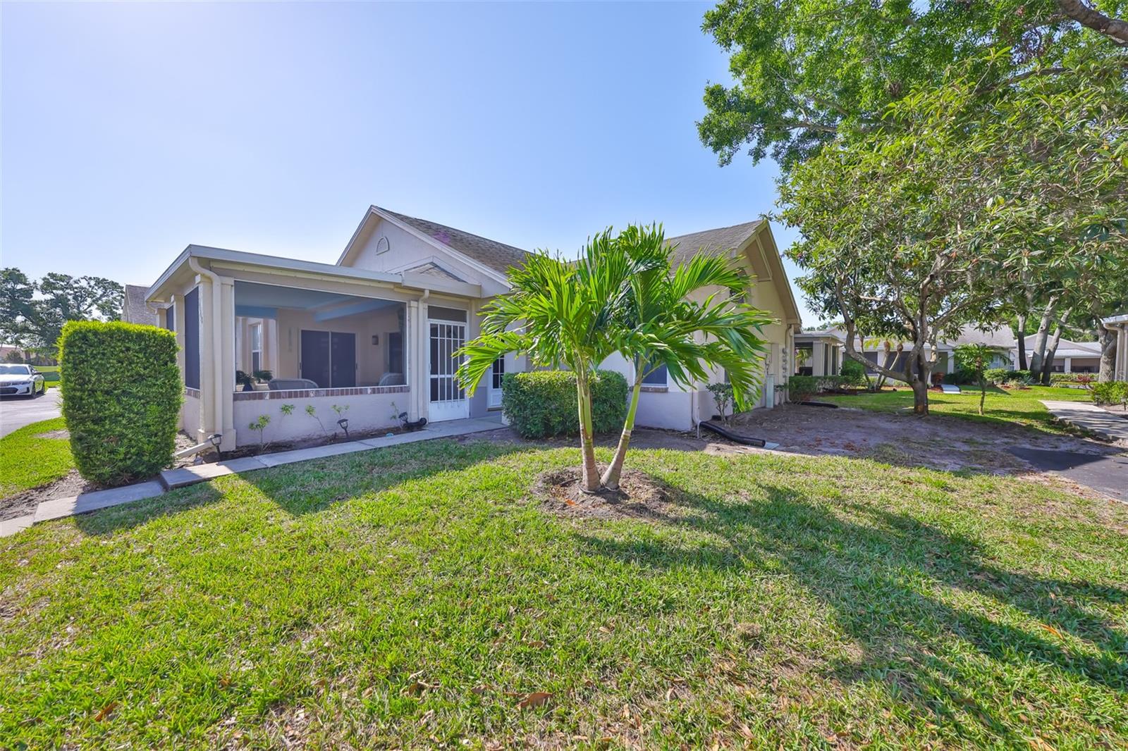 Image 2 of 42 For 1140 Golfview Woods Drive 1140