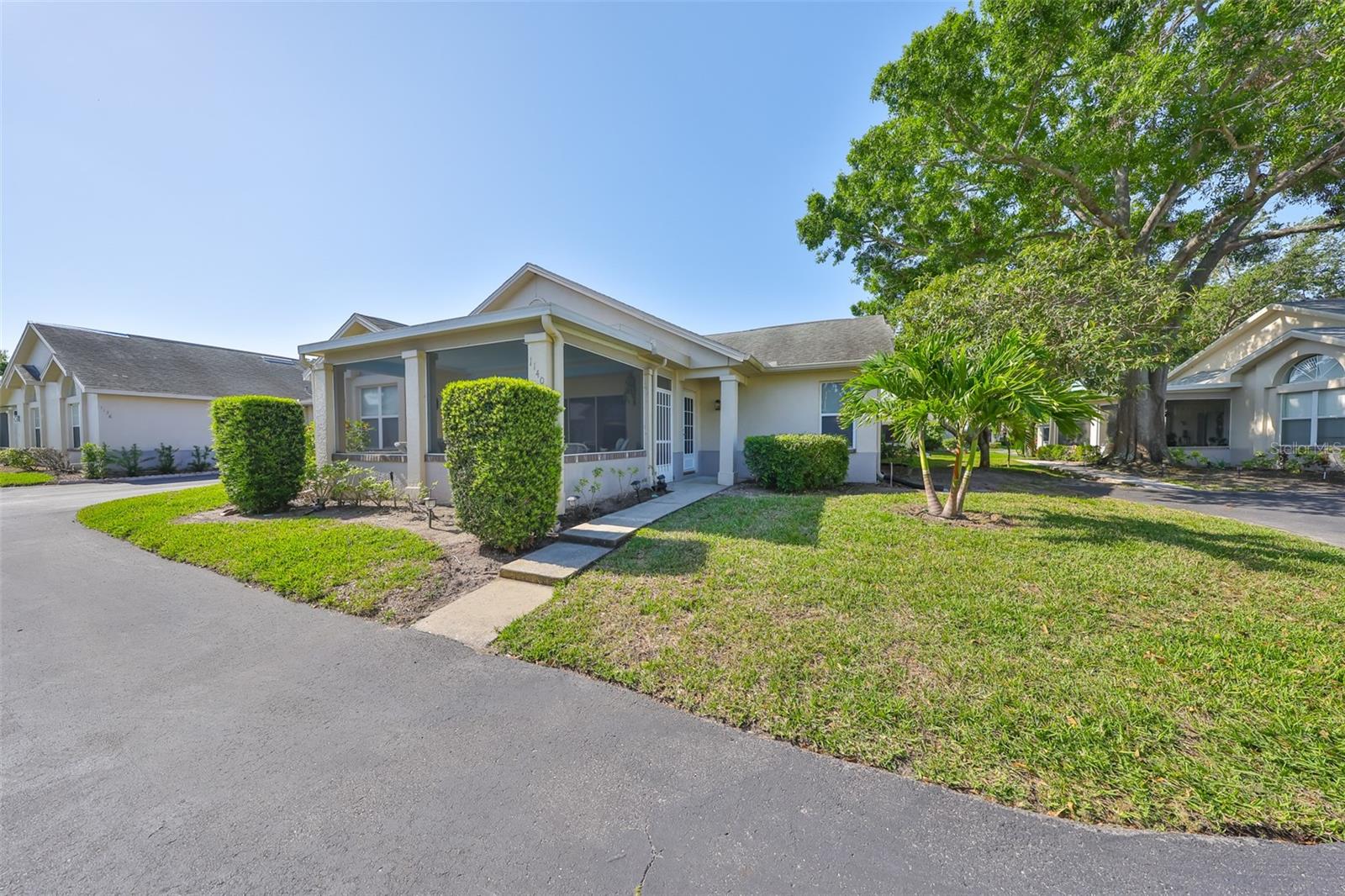 Image 22 of 42 For 1140 Golfview Woods Drive 1140