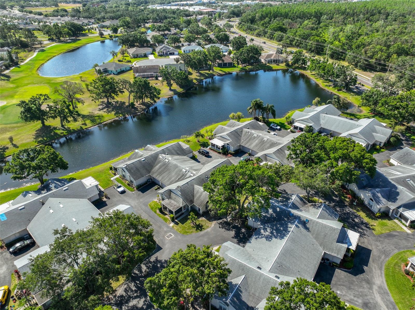 Image 24 of 42 For 1140 Golfview Woods Drive 1140