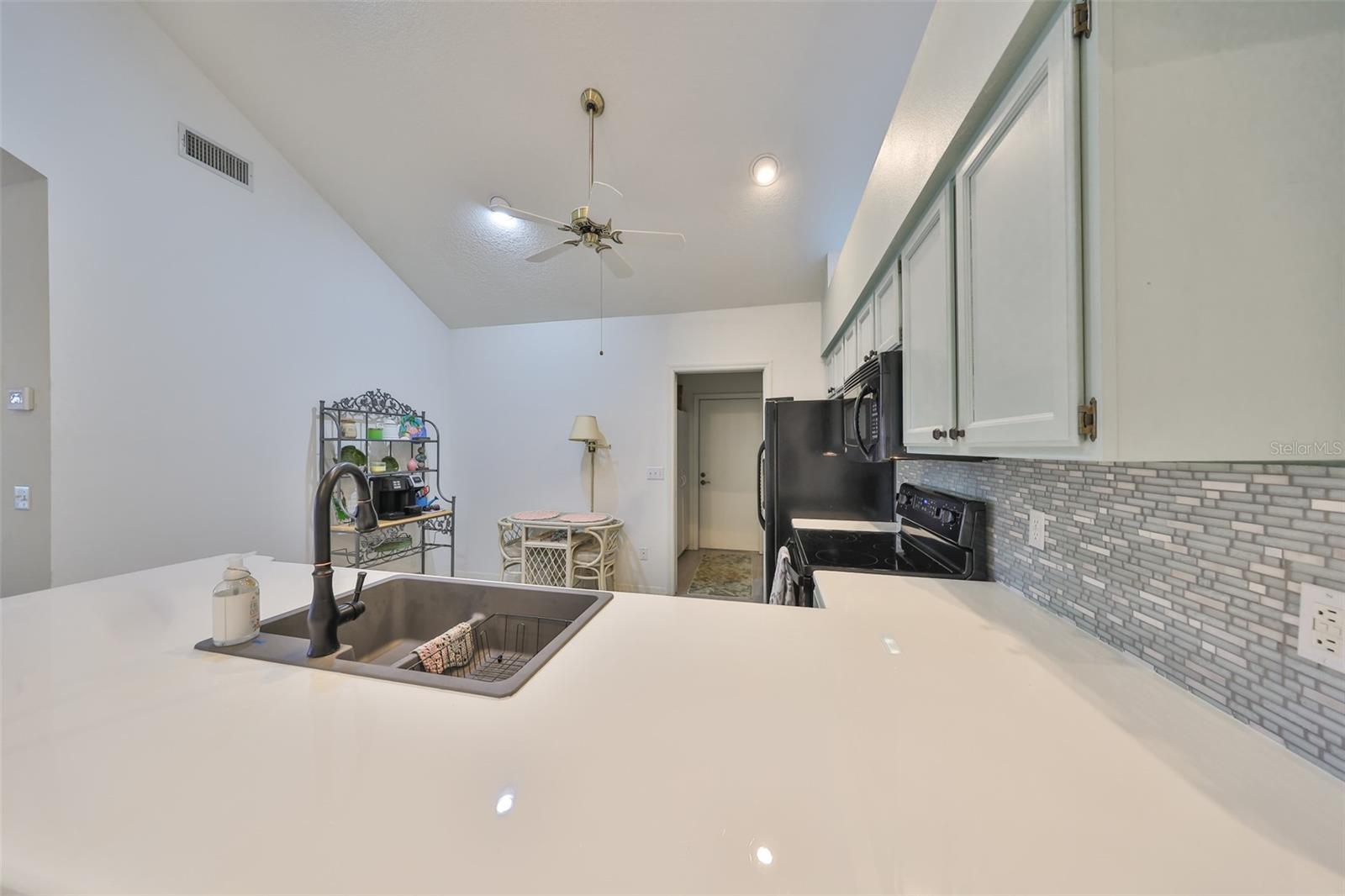 Image 36 of 42 For 1140 Golfview Woods Drive 1140