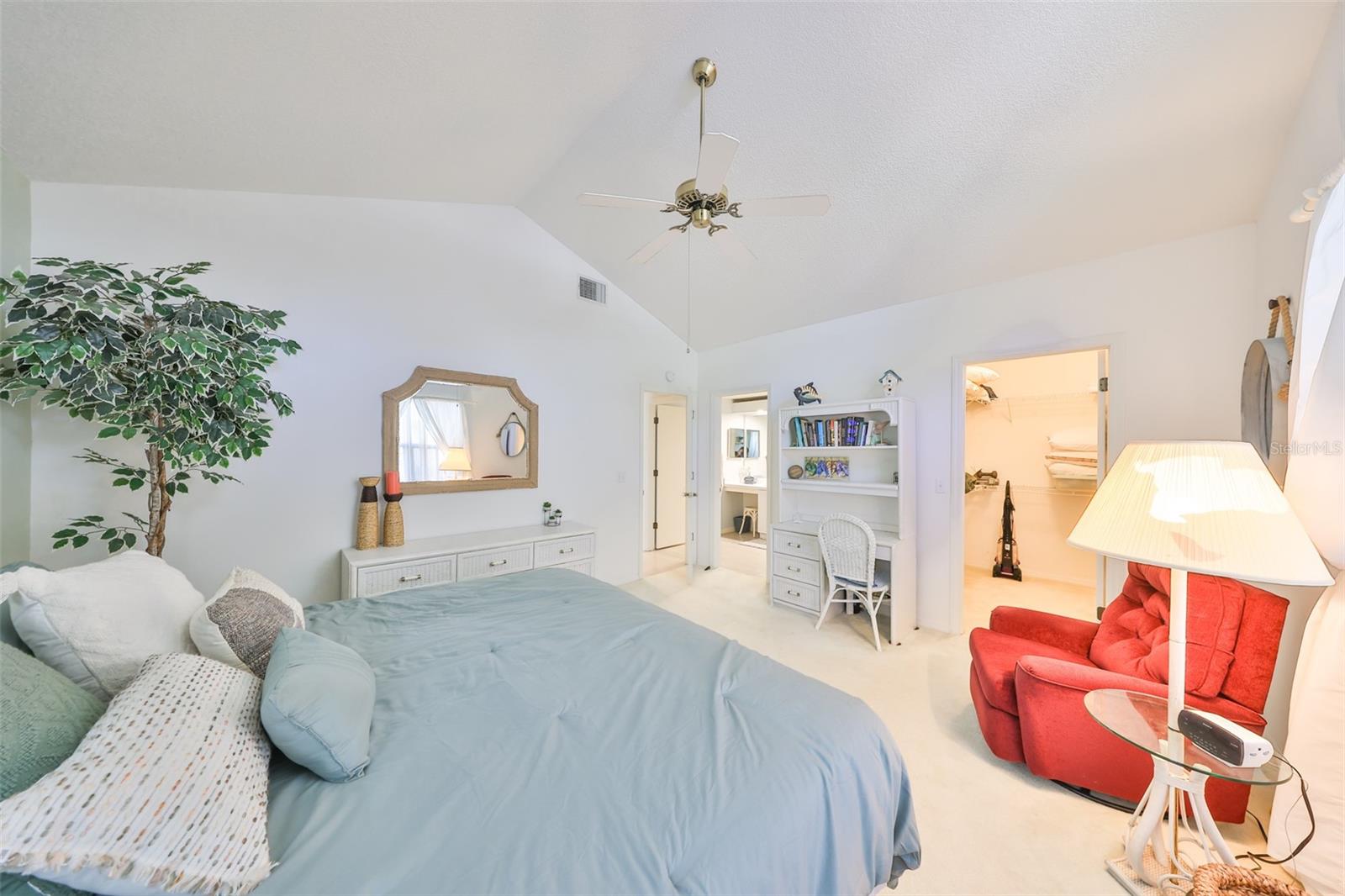 Image 41 of 42 For 1140 Golfview Woods Drive 1140