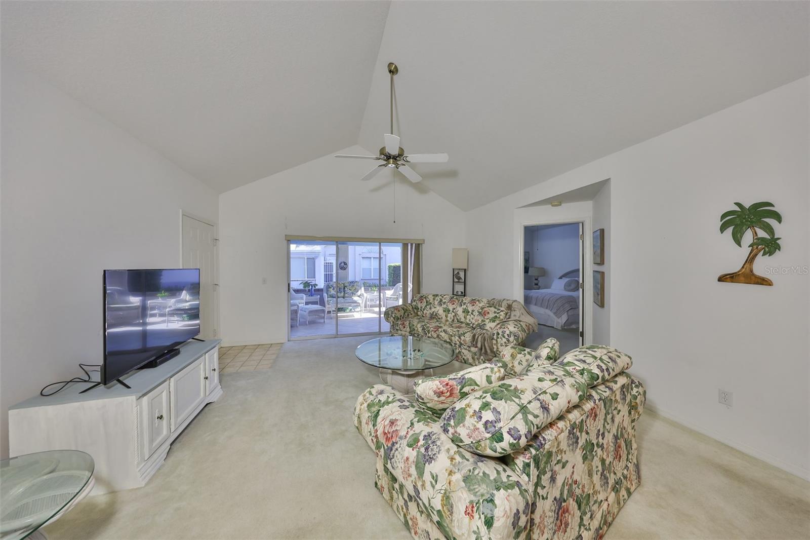 Image 8 of 42 For 1140 Golfview Woods Drive 1140