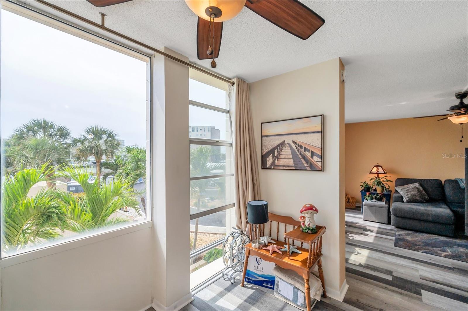 Image 11 of 59 For 7400 Sun Island Drive S 206
