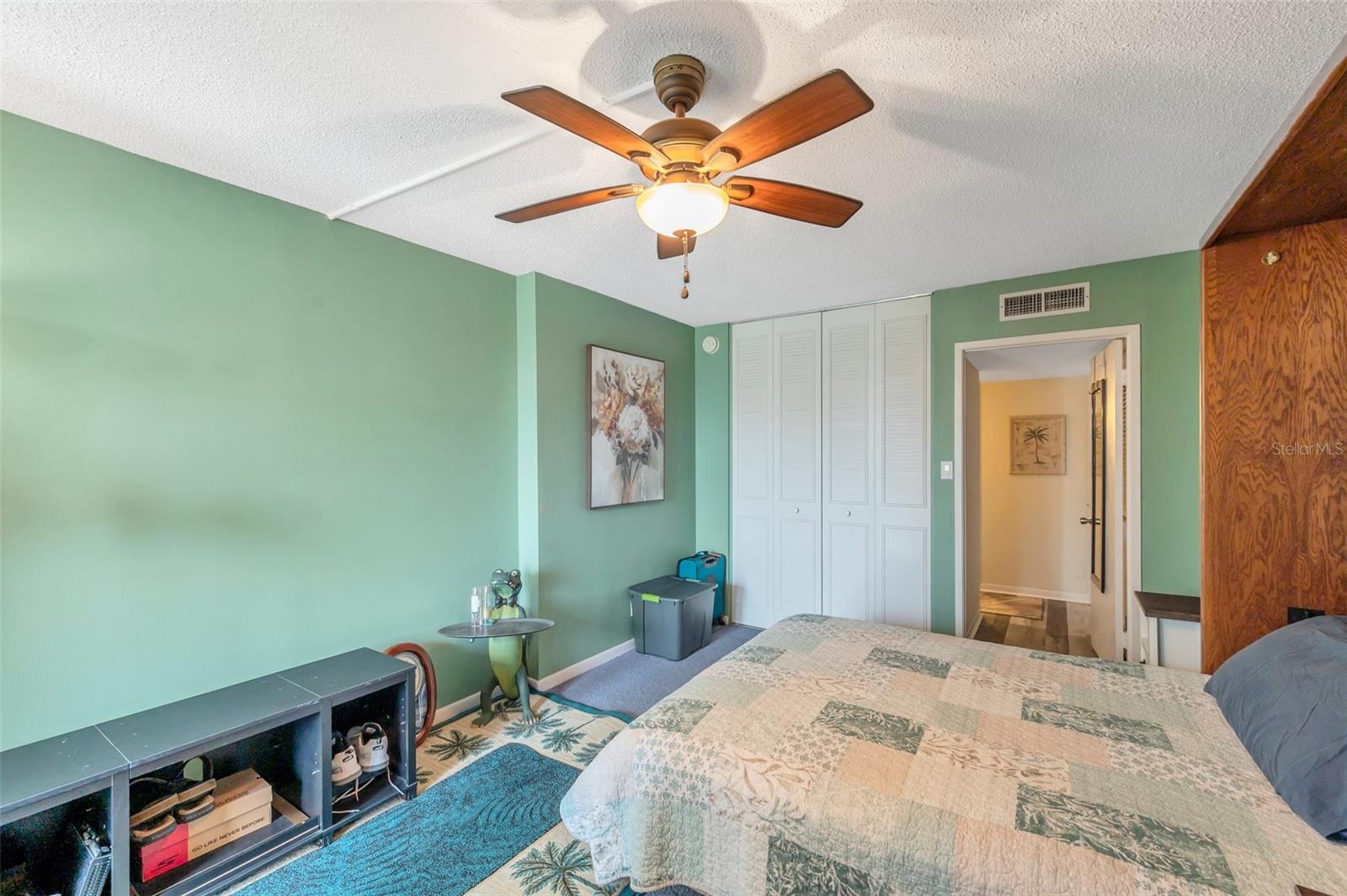 Image 21 of 59 For 7400 Sun Island Drive S 206