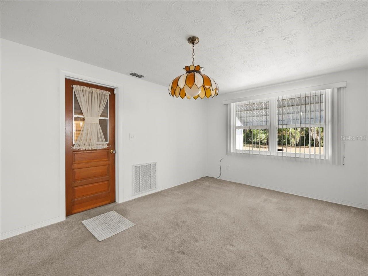 Image 15 of 51 For 7346 Hiawatha Parkway
