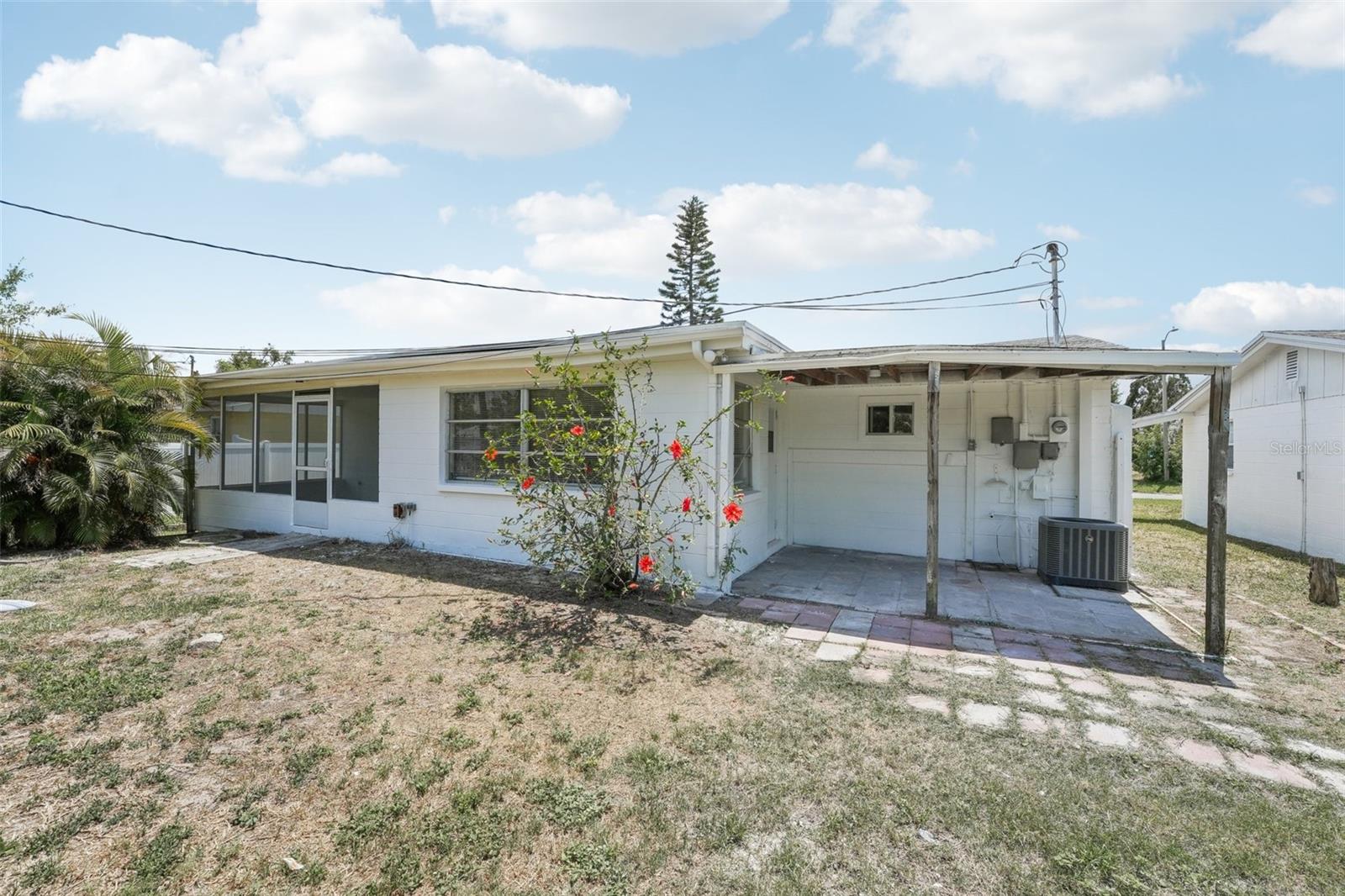 Image 42 of 67 For 3813 Luma Dr