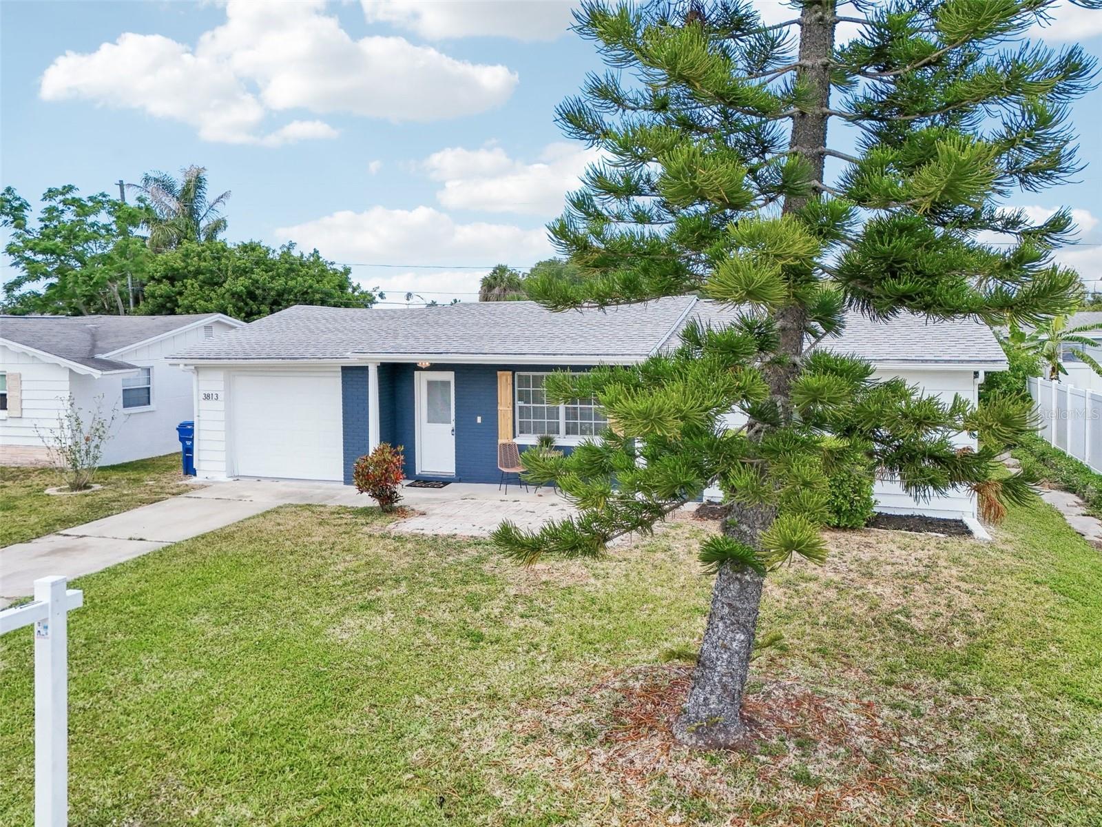 Image 48 of 67 For 3813 Luma Dr