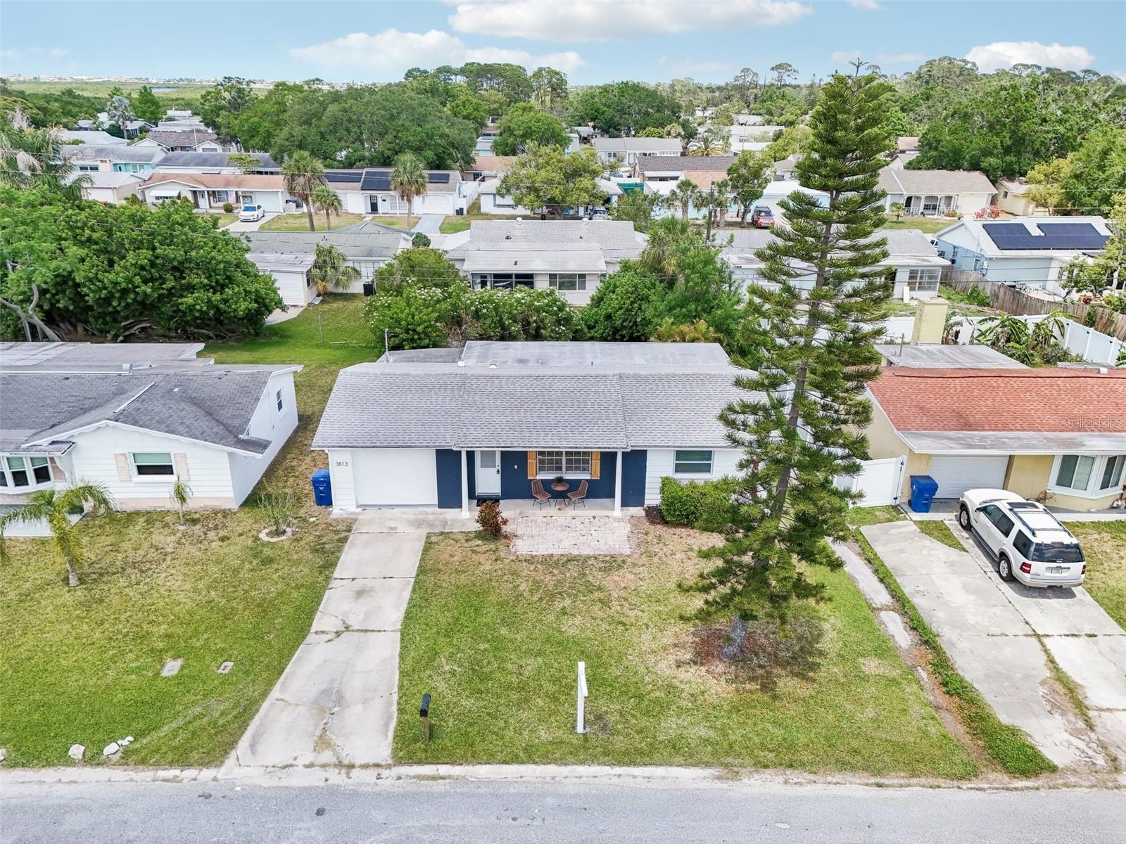 Image 50 of 67 For 3813 Luma Dr