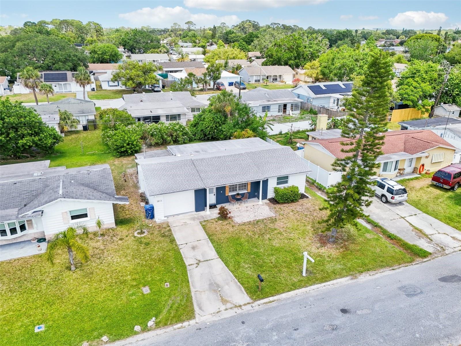 Image 51 of 67 For 3813 Luma Dr