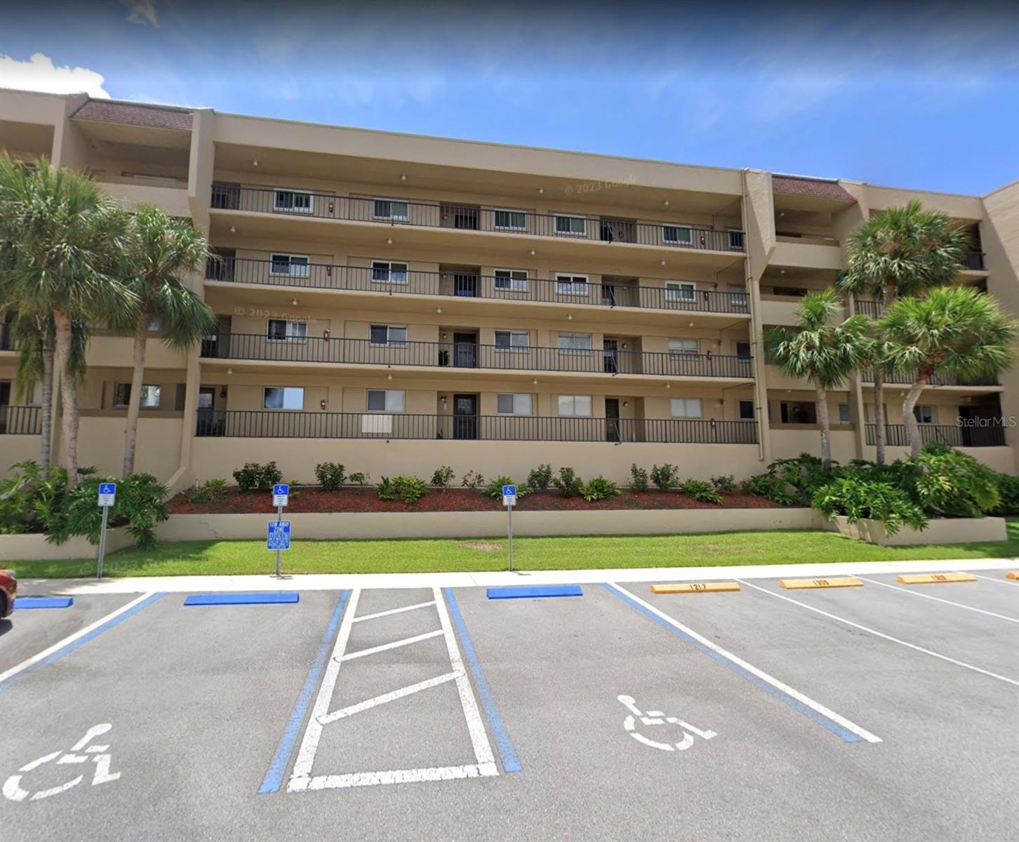 Listing Details for 90 Highland Avenue 1217, TARPON SPRINGS, FL 34689