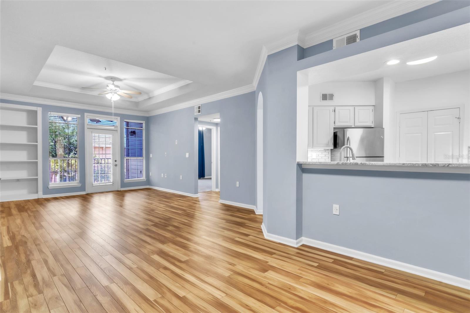 Image 13 of 55 For 5301 Bay Club Circle