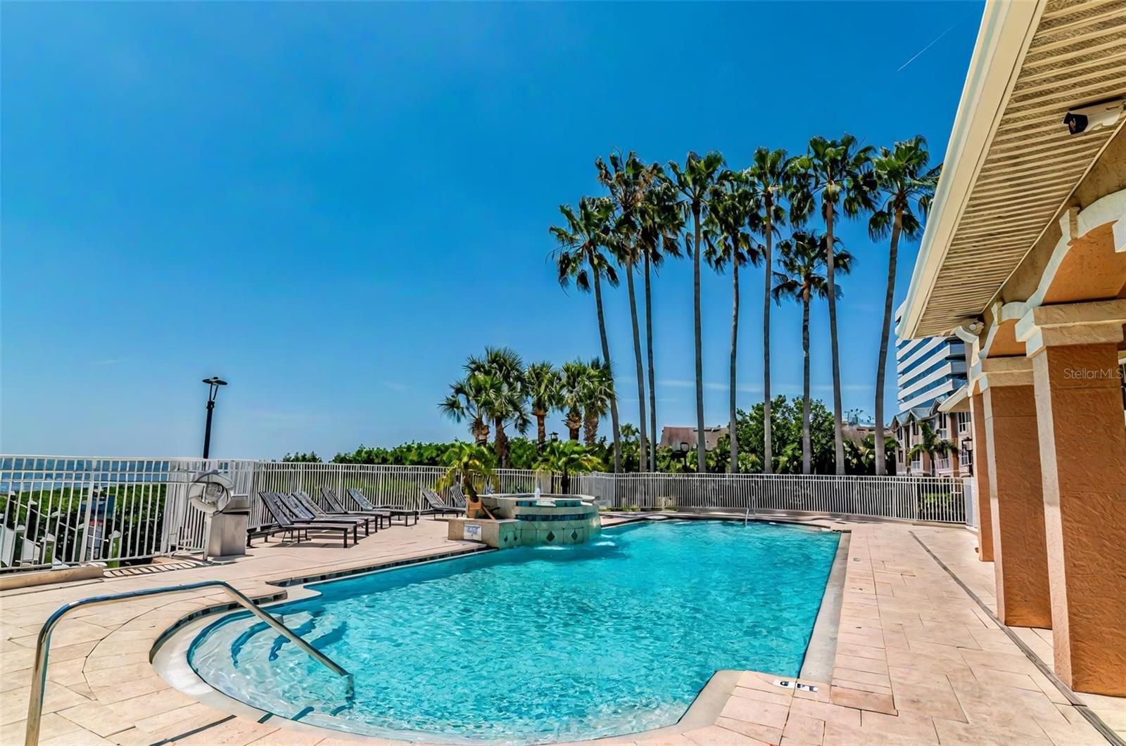 Image 35 of 55 For 5301 Bay Club Circle