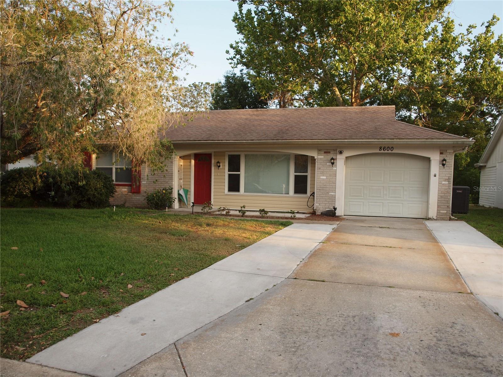 Details for 8600 Village Mill Row, HUDSON, FL 34667