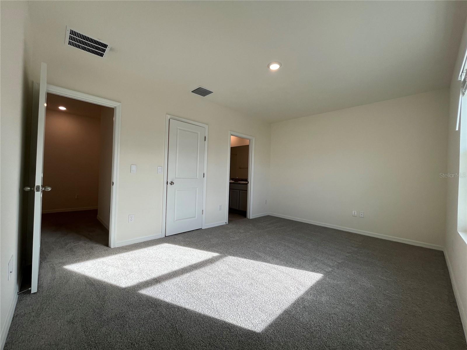 Image 18 of 38 For 1541 Colt Creek Place