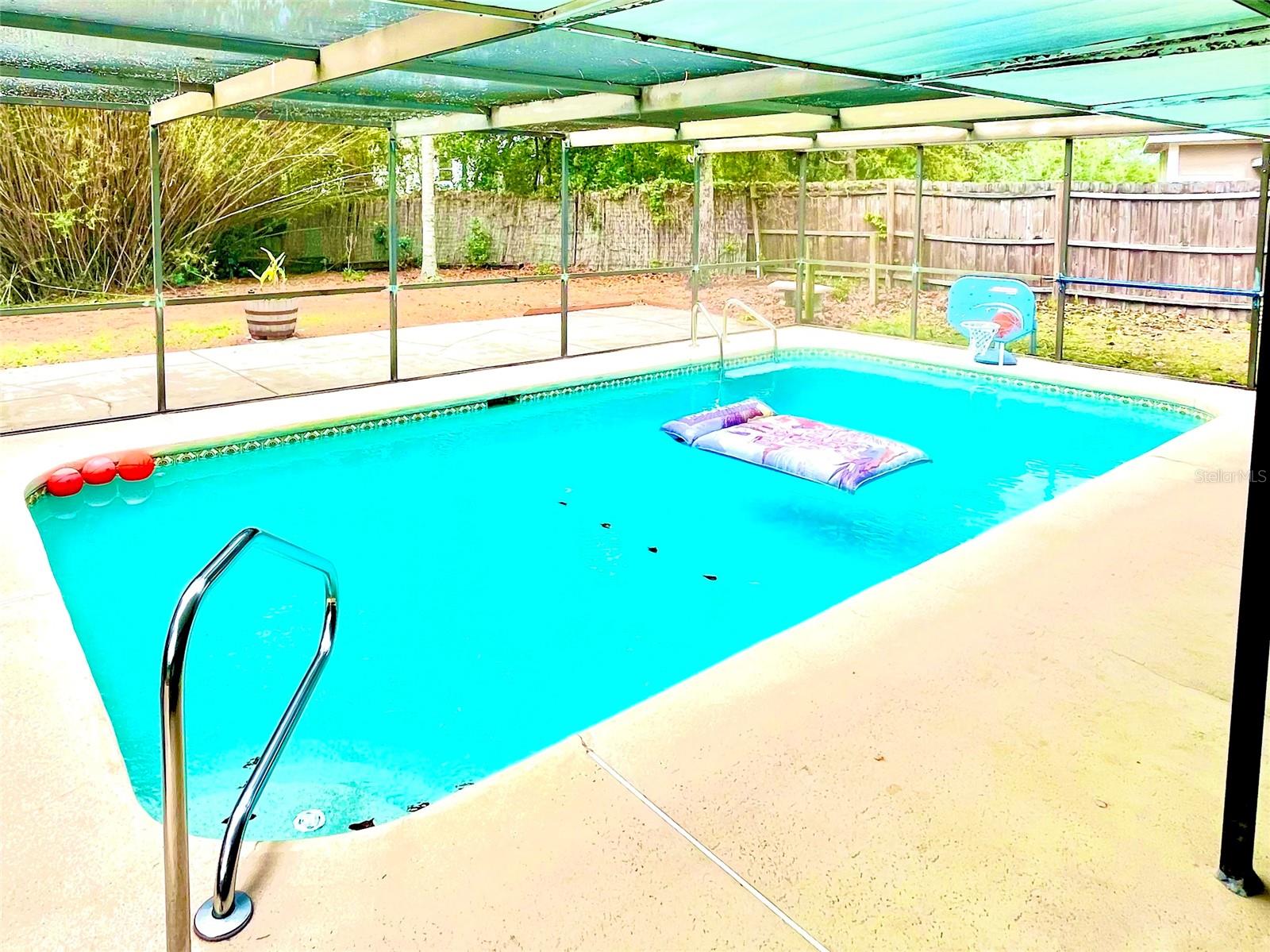 Listing photo id 0 for 11272 Portsmouth Street