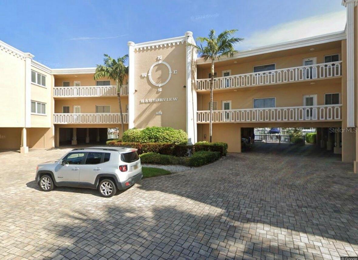 Details for 11605 3rd St E  303, TREASURE ISLAND, FL 33706