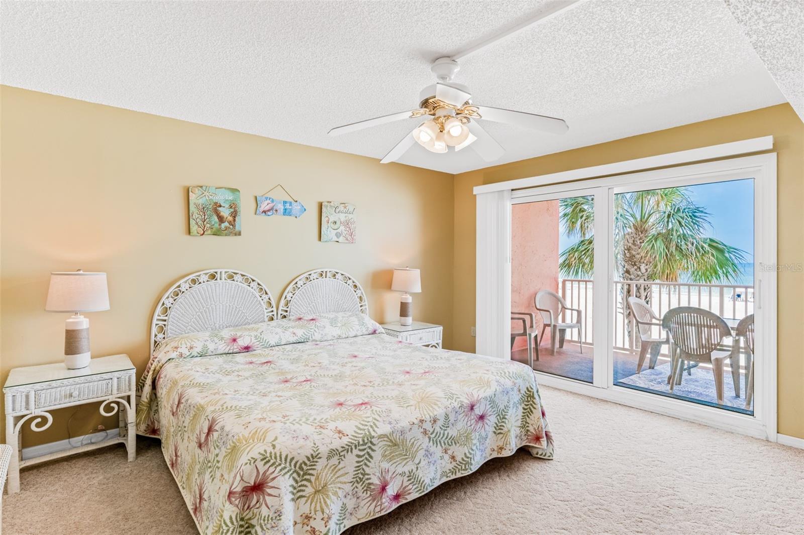 Image 25 of 43 For 18400 Gulf Boulevard 1109