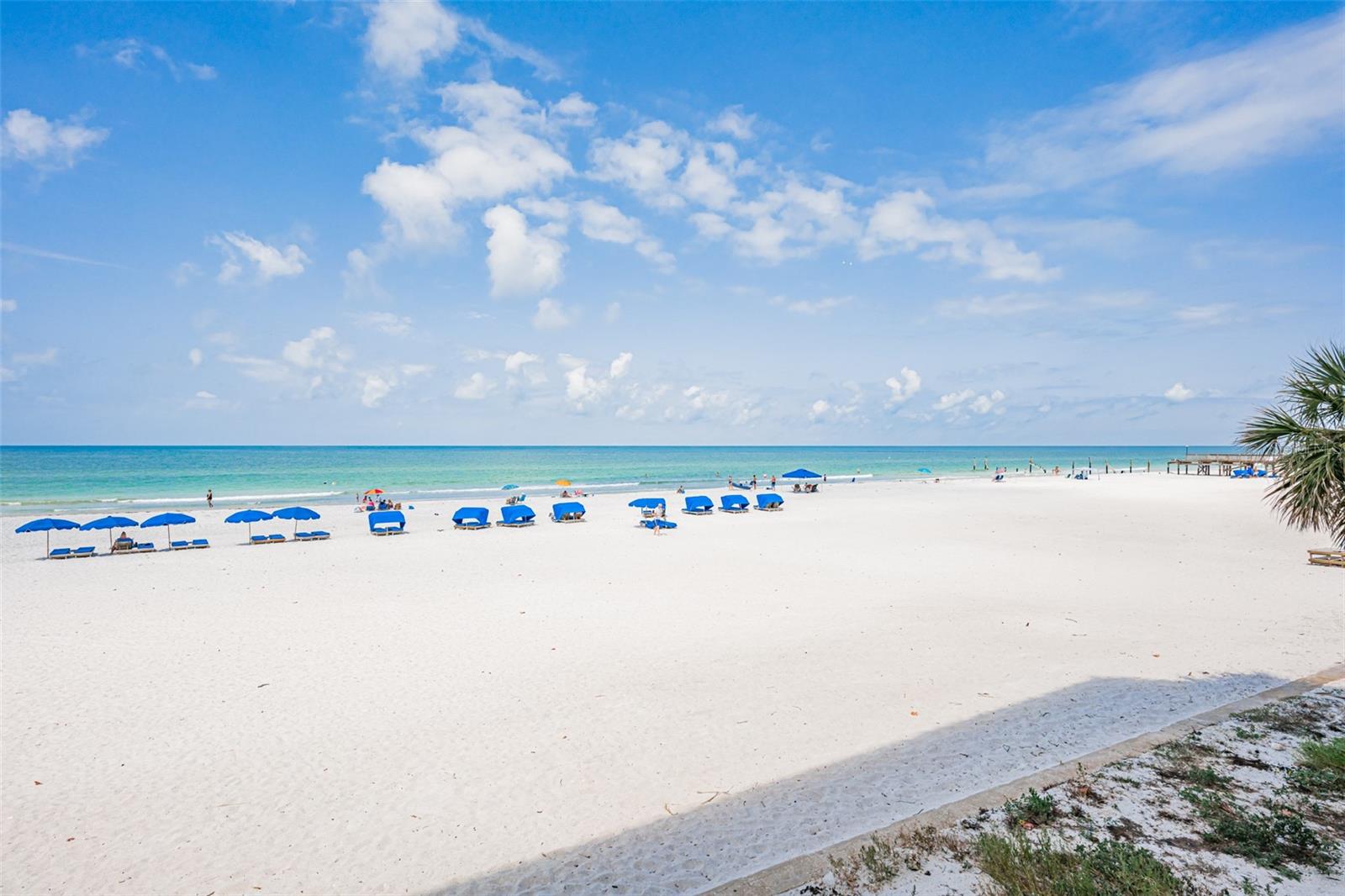 Image 42 of 43 For 18400 Gulf Boulevard 1109
