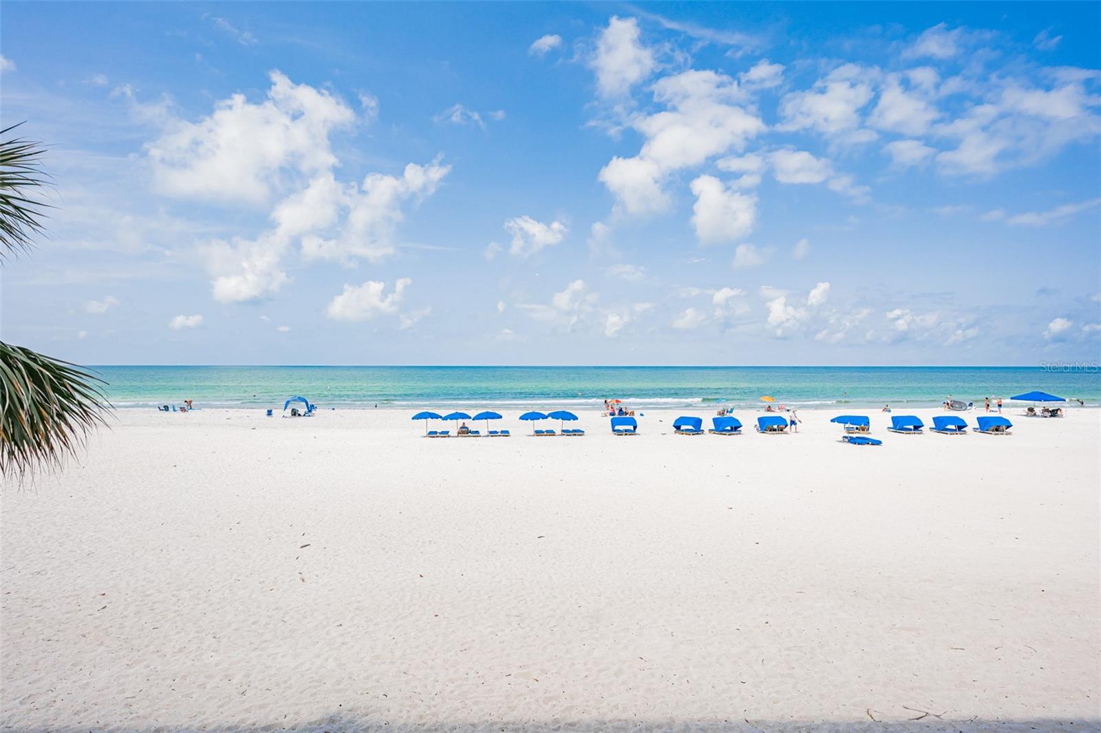 Image 5 of 43 For 18400 Gulf Boulevard 1109