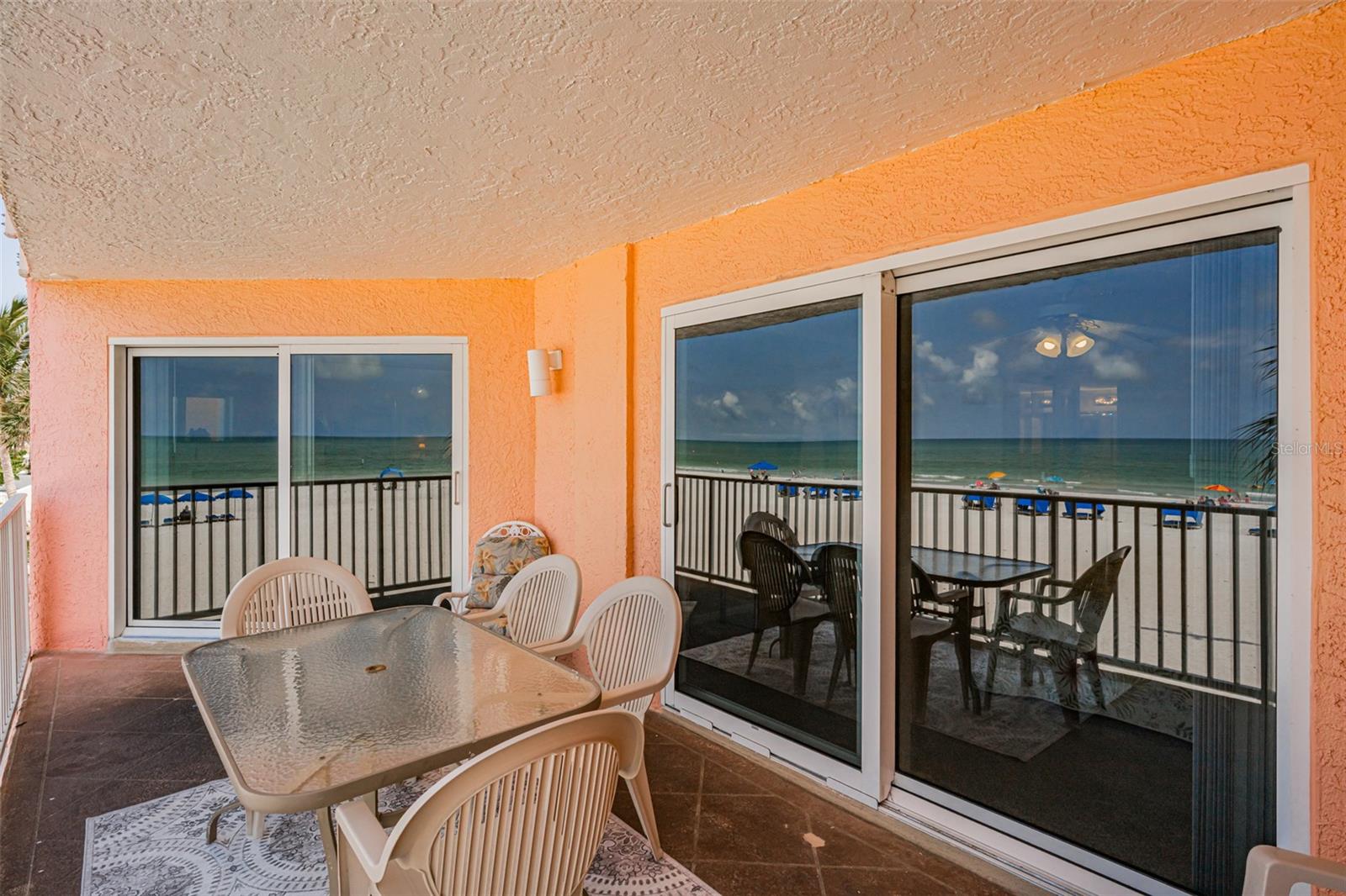 Image 7 of 43 For 18400 Gulf Boulevard 1109
