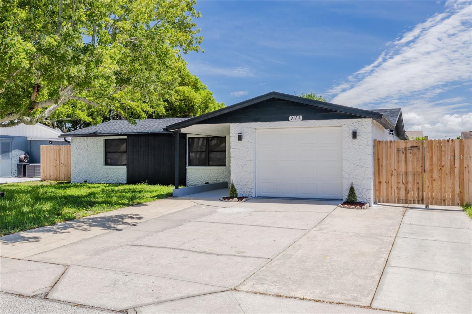 Image 3 of 27 For 9124 Lido Lane