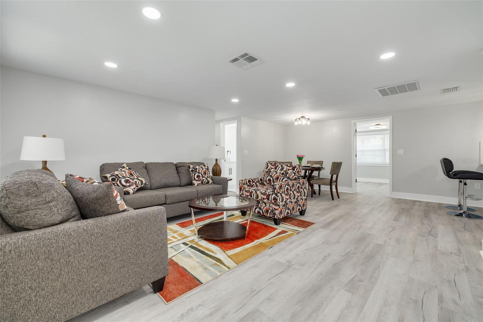 Image 5 of 27 For 9124 Lido Lane