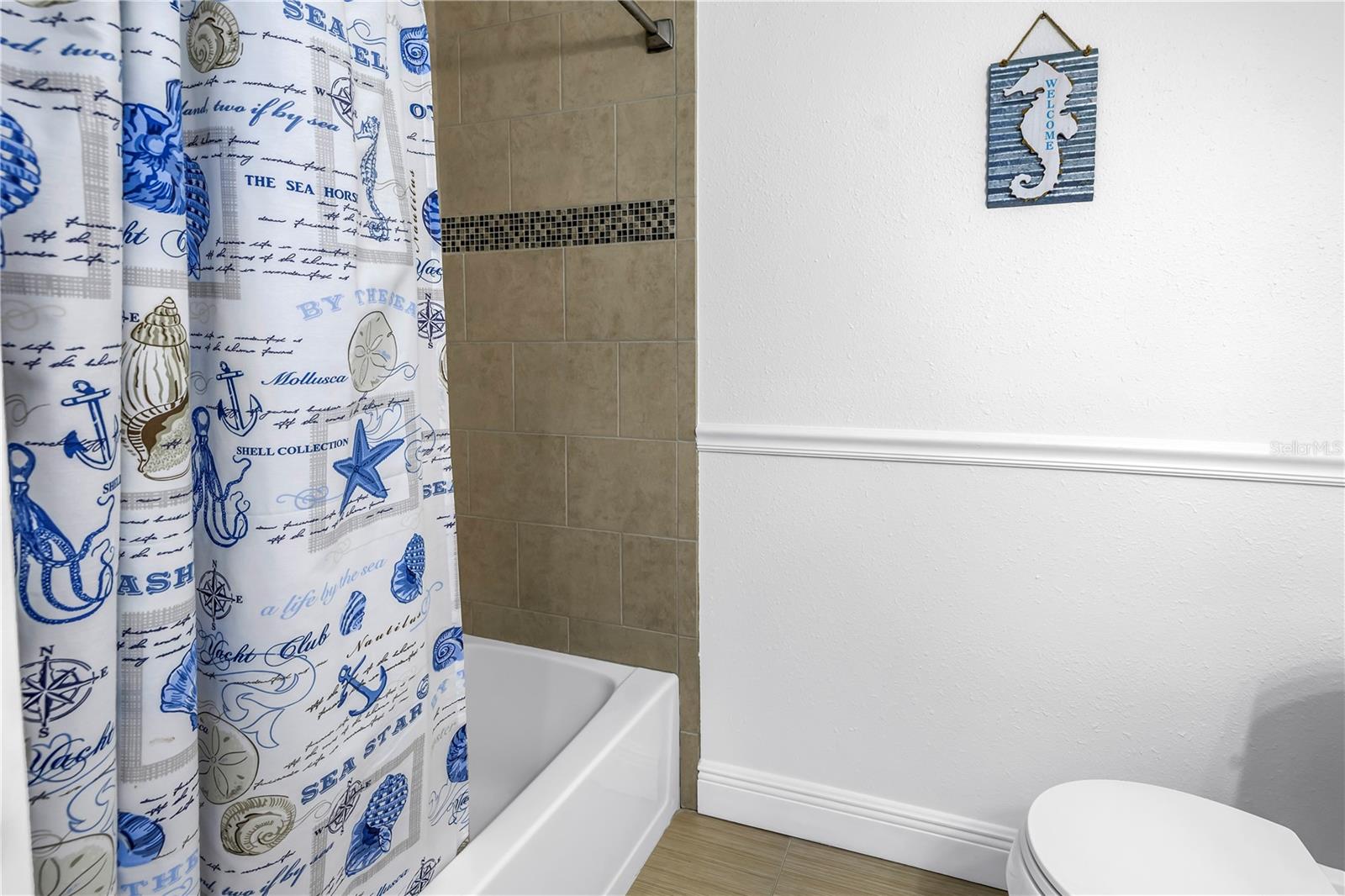 Image 33 of 74 For 100 Windrush Boulevard 1
