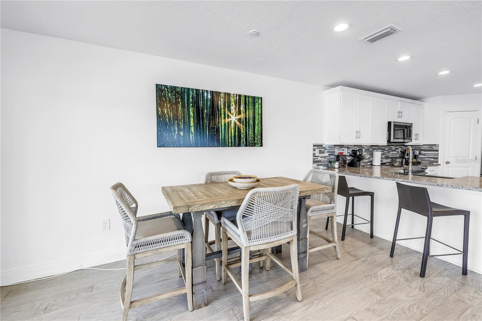 Image 7 of 74 For 100 Windrush Boulevard 1